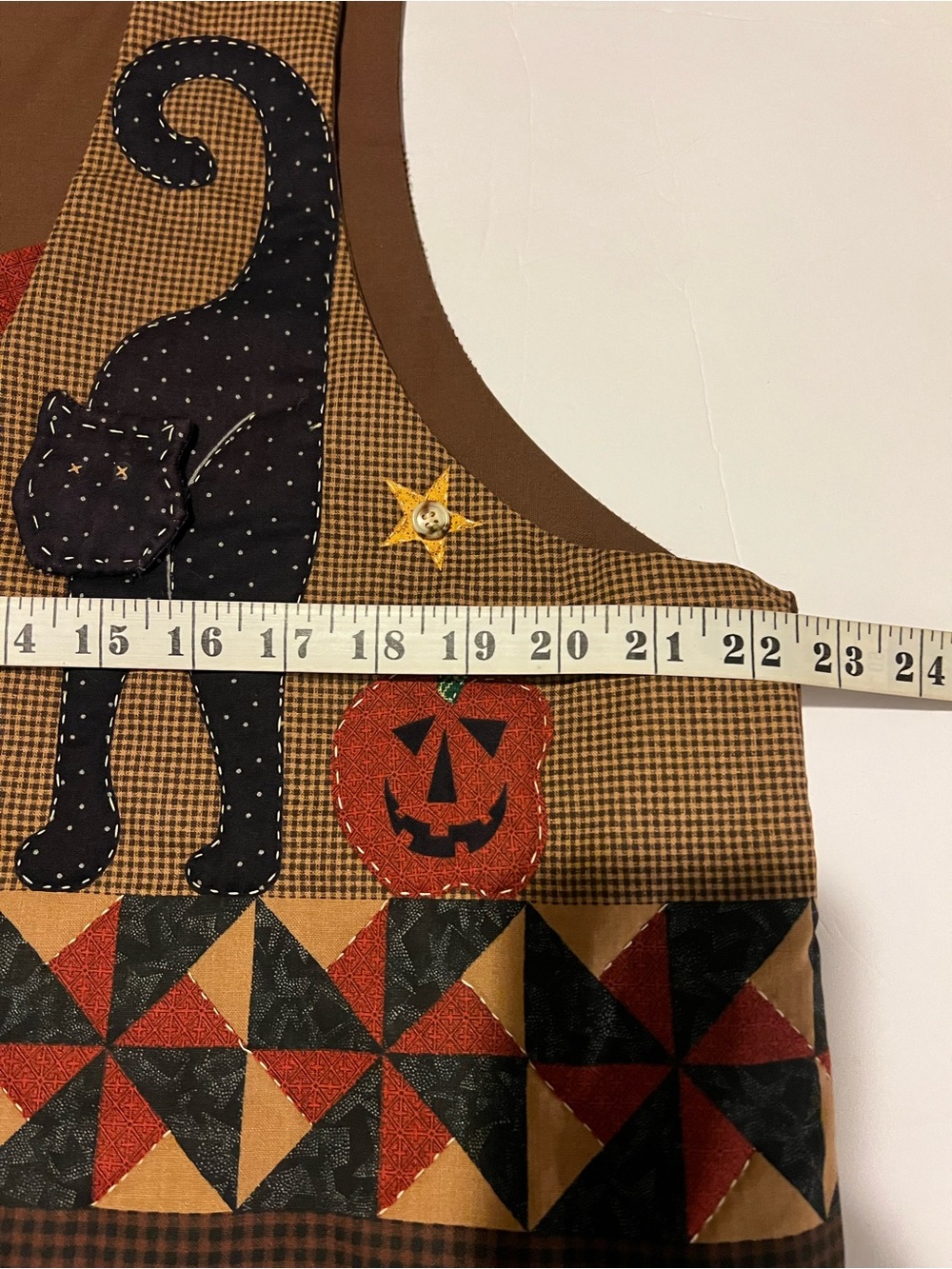 Vintage Hand-Made Halloween Vest - Picture 5 of 7